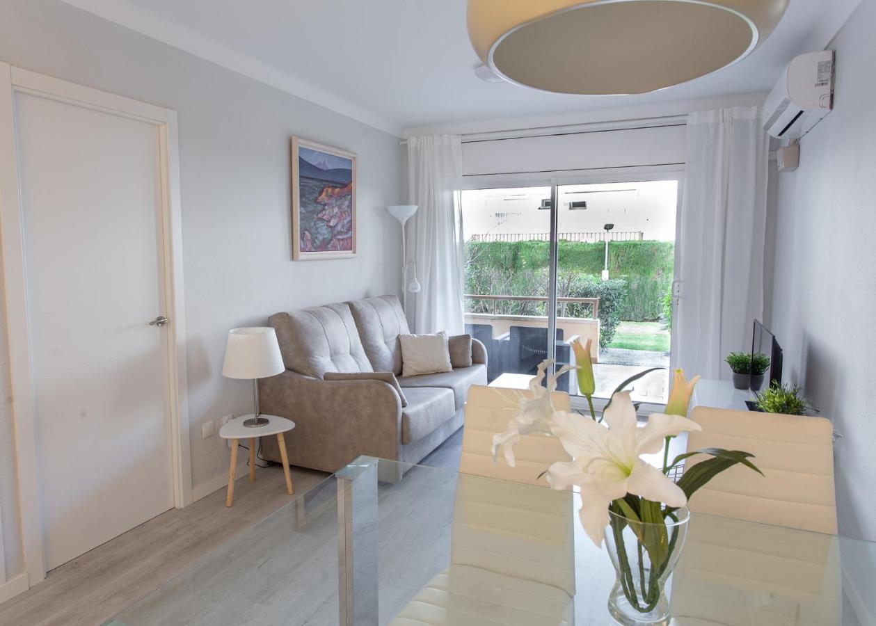Apartamentos Stil Mar Anna - L'Escala Stil Mar Luaran gambar